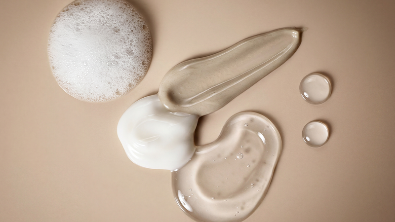 Skin Flooding for Beginners: The Layering Technique That Actually Hydrates
